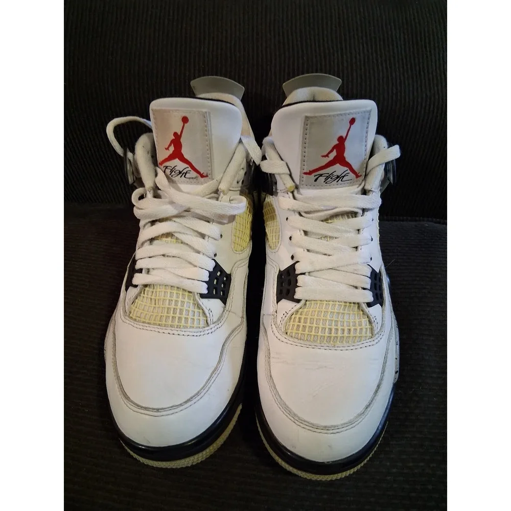 Jordan 4 Retro White Cement 2016 Mens Size 9.5 Sneakers 840606-192 Nike Air Logo